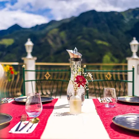 B&B Land-palais - Private Mountain Hideaway 5*