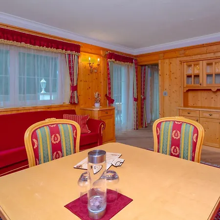 Land-palais - Private Mountain Hideaway B&B